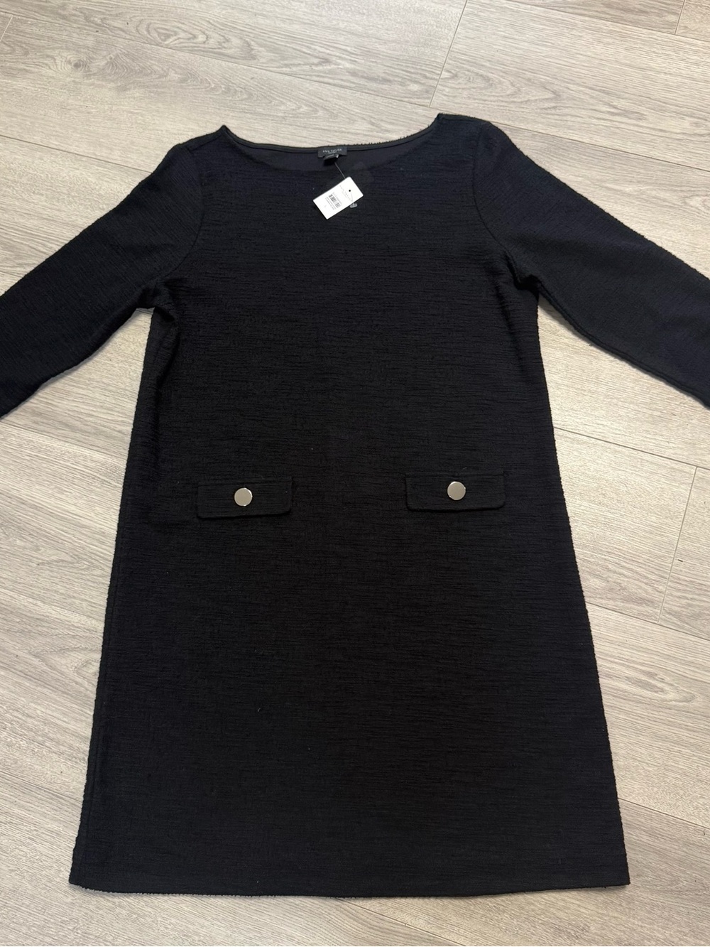 Ann Taylor Black Textured Dress w/button pockets